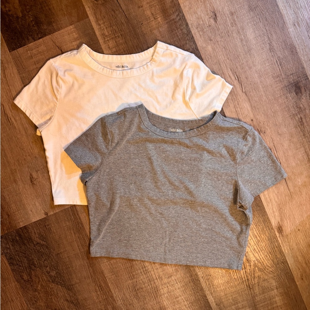 wild fable White and Gray Short Sleeve Crop Tees